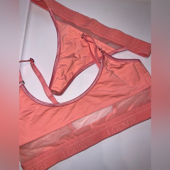 Intimates Set - Picture 4 of 9